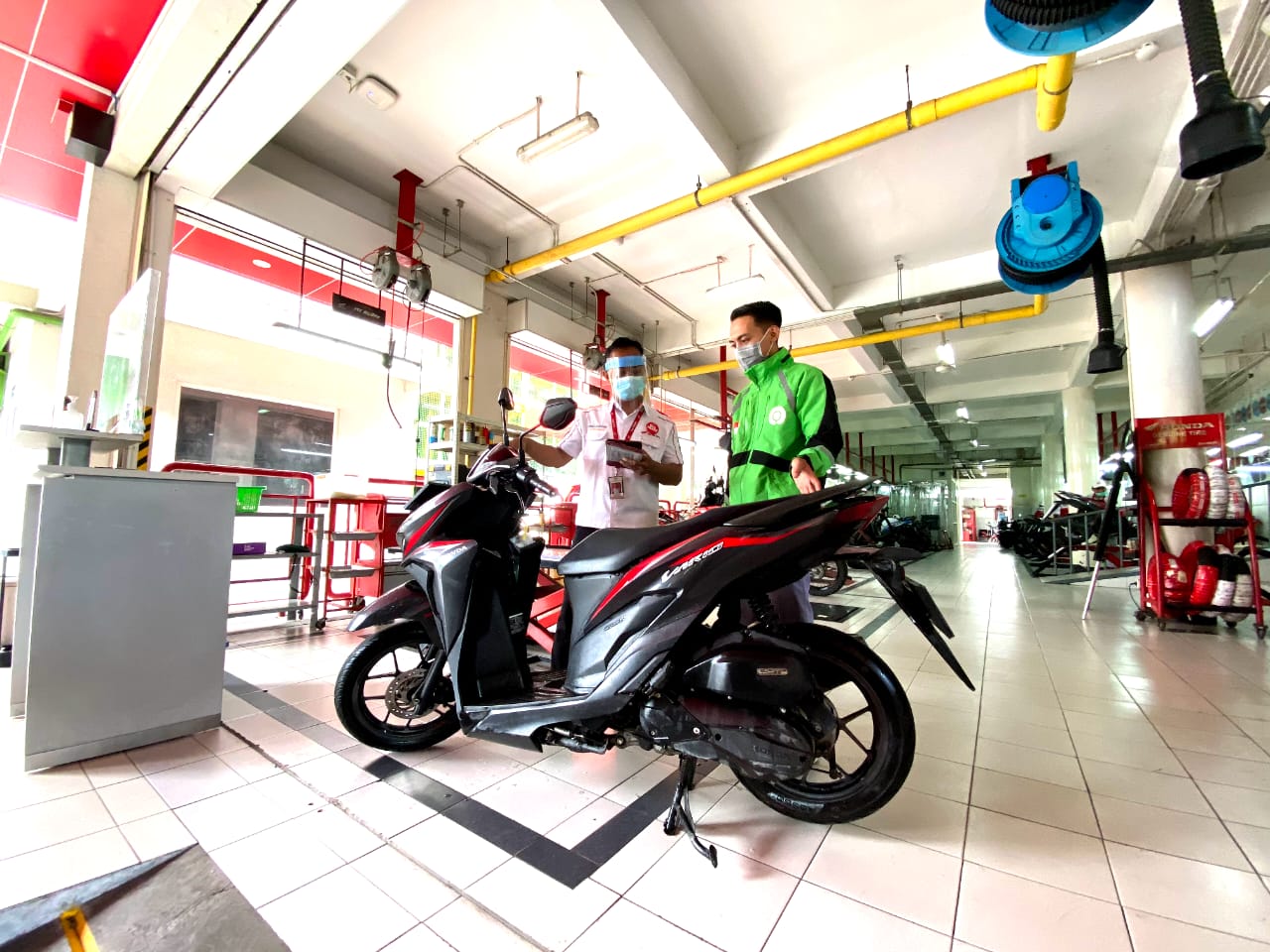 MPM Honda Jatim Berikan Layanan  Special  Khusus Bagi Pahlawan Kesehatan. 